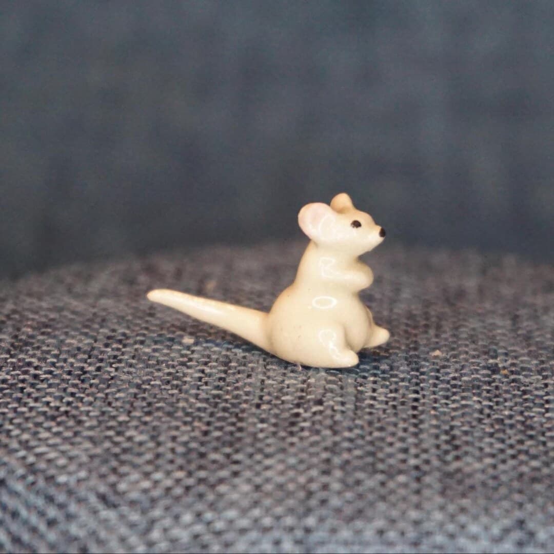 Hagen Renaker Miniature Grey Mouse Figurine: Ceramic Dollhouse Animal ...