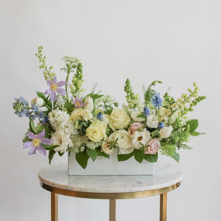 Fresh Flowers | Spring flower arrangements, Floral arrangements, Flower ...