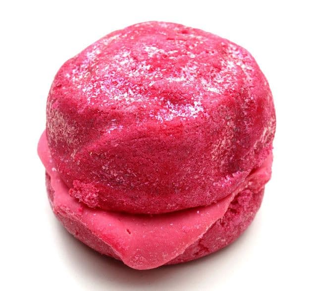 Lush Rose Jam Bubbleroon Review ♥ | Lush rose jam, Spring tea party ...