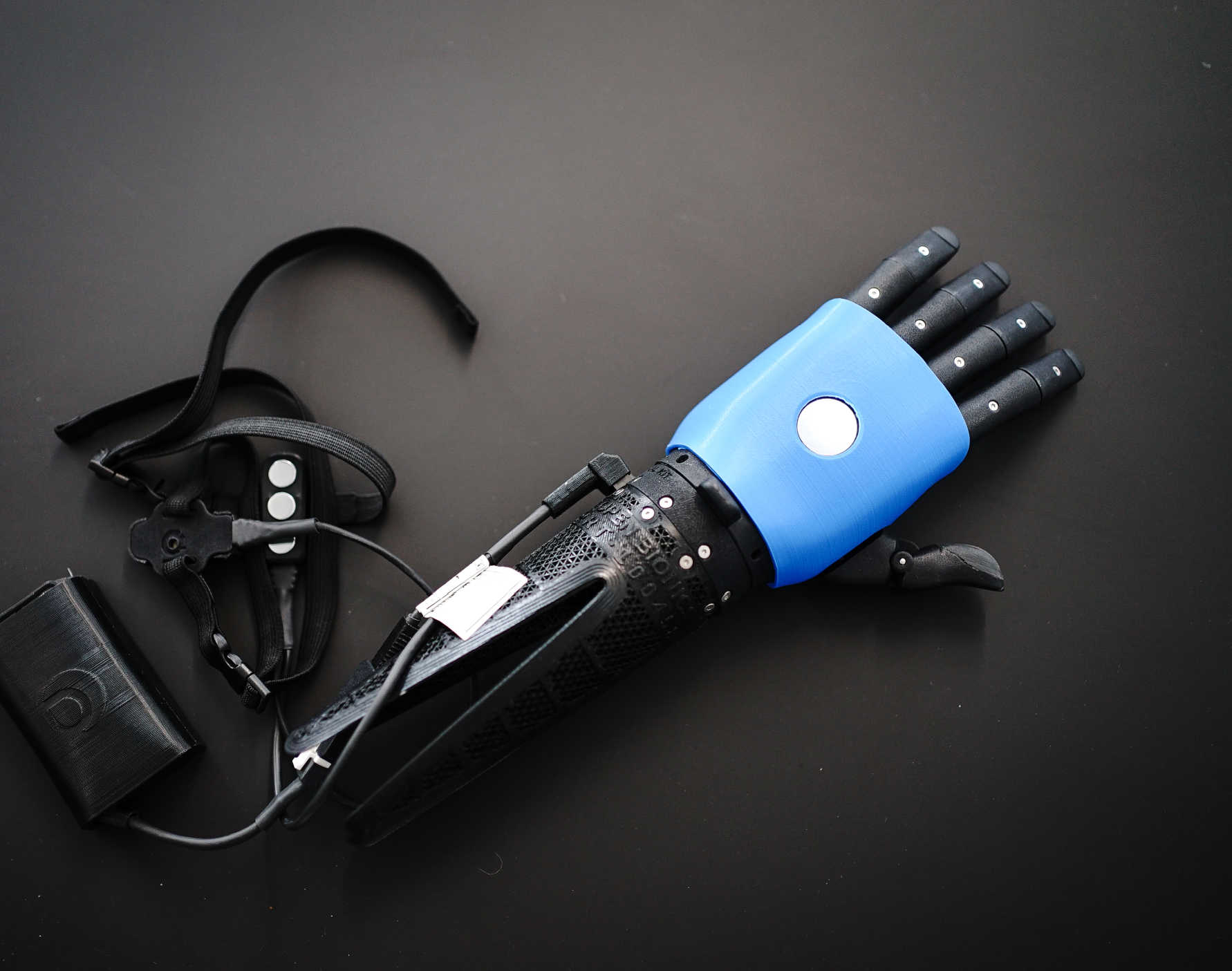 Try the Open Bionics Hero Arm - Open Bionics