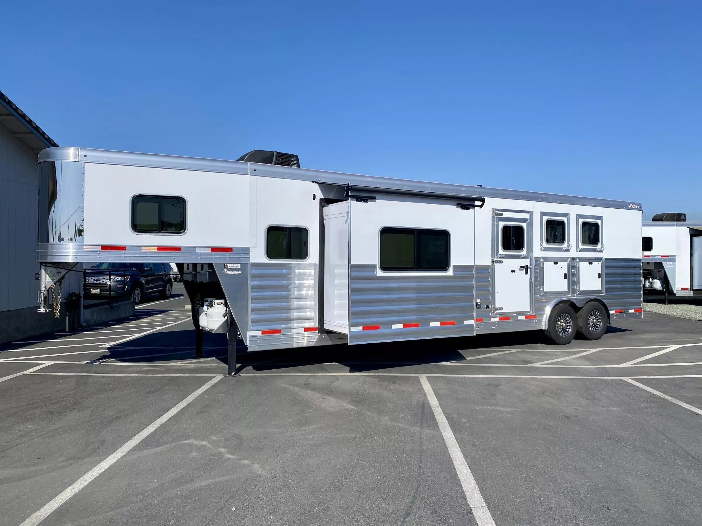 2025 Exiss Endeavor 8314 Glide LQ 3 Horse Trailer in Galt, CA | Trailer ...