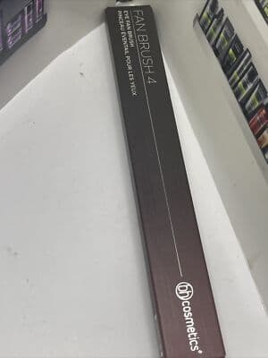 BH Cosmetics ~ Fan Brush 4 ~ eye Fan Brush | eBay
