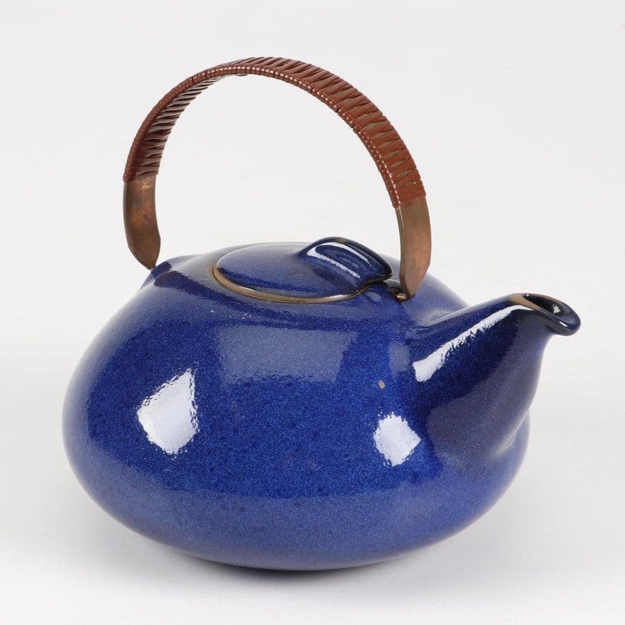 Heath Ceramics and Hand Thrown Ceramic Teapots | Ceramic teapots, Tea ...
