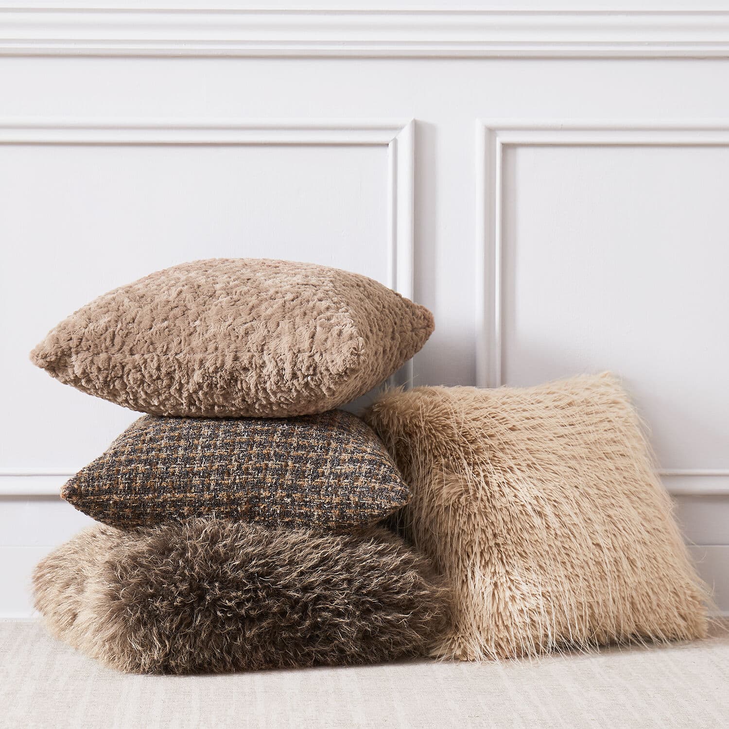 Luxury Square Pillows Brushed Faux Fur Knitted Home Decorative Cushions ...