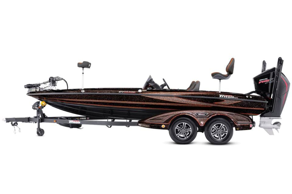 Triton 21TrX Patriot Bass Fishing Boat - VICS BOATS HOME